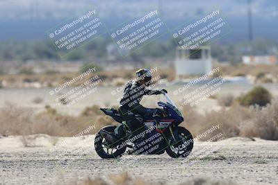 media/Nov-02-2025-CVMA (Sun) [[337aff29ab]]/Race 11-Amateur Supersport Open/